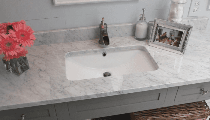 marble bathroom countertop