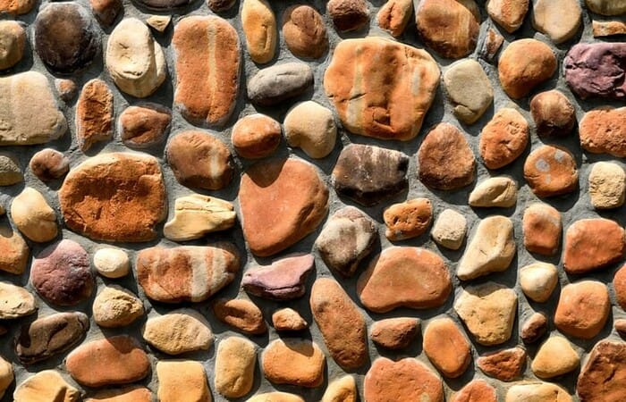 pebble stone wall