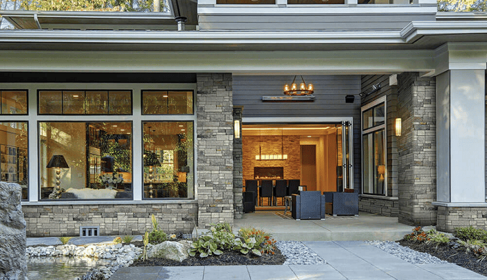 exterior columns with stone accent