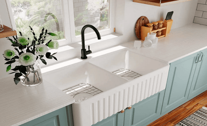 gorgeous kitchen sink